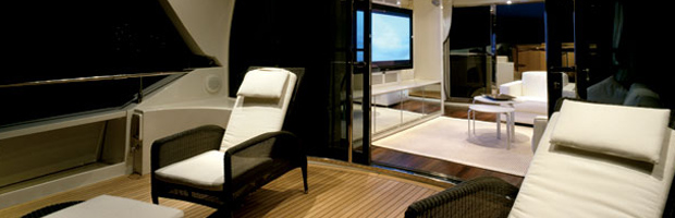 Riva115-yacht-aftdeck